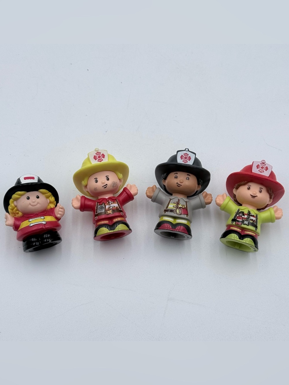 Fisher Price Little People Firefighter Figures Helping Others Lot Of 4 1998-2016